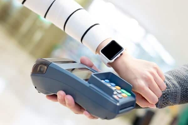 Use wearables to pay at a contactless payment machine