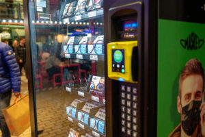 How to Build a Successful Cashless Vending Business