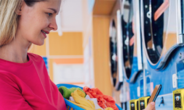 The Benefits of Implementing a Card Payment System in Your Laundromat