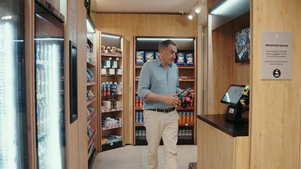 How Hilton Malta Boosted Revenue & Cut Costs by Replacing Minibars with a Micro Market
